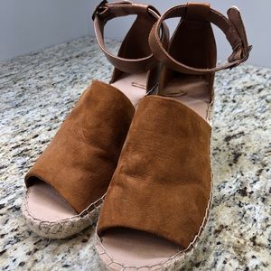 GAP espadrilles wedges with ankle buckle strap